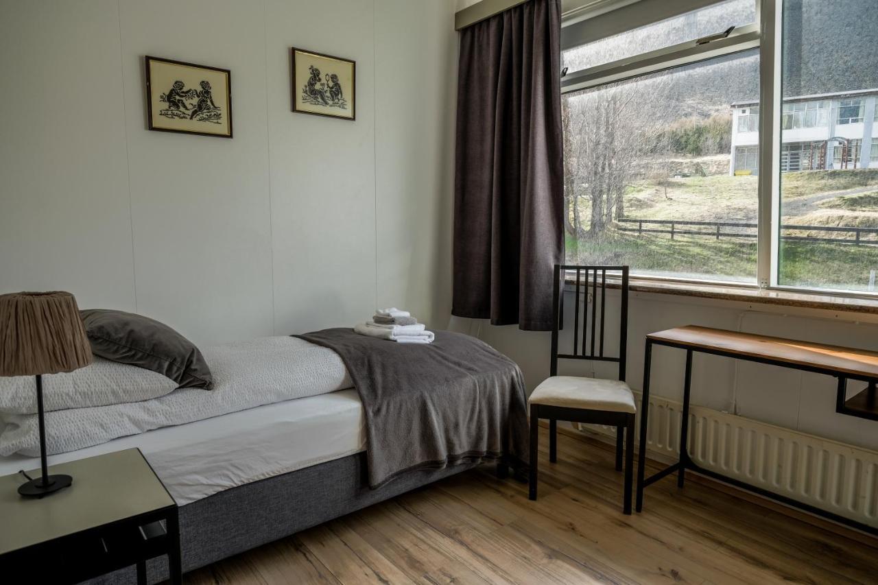 Harbour Inn - Guesthouse Bildudalur Экстерьер фото